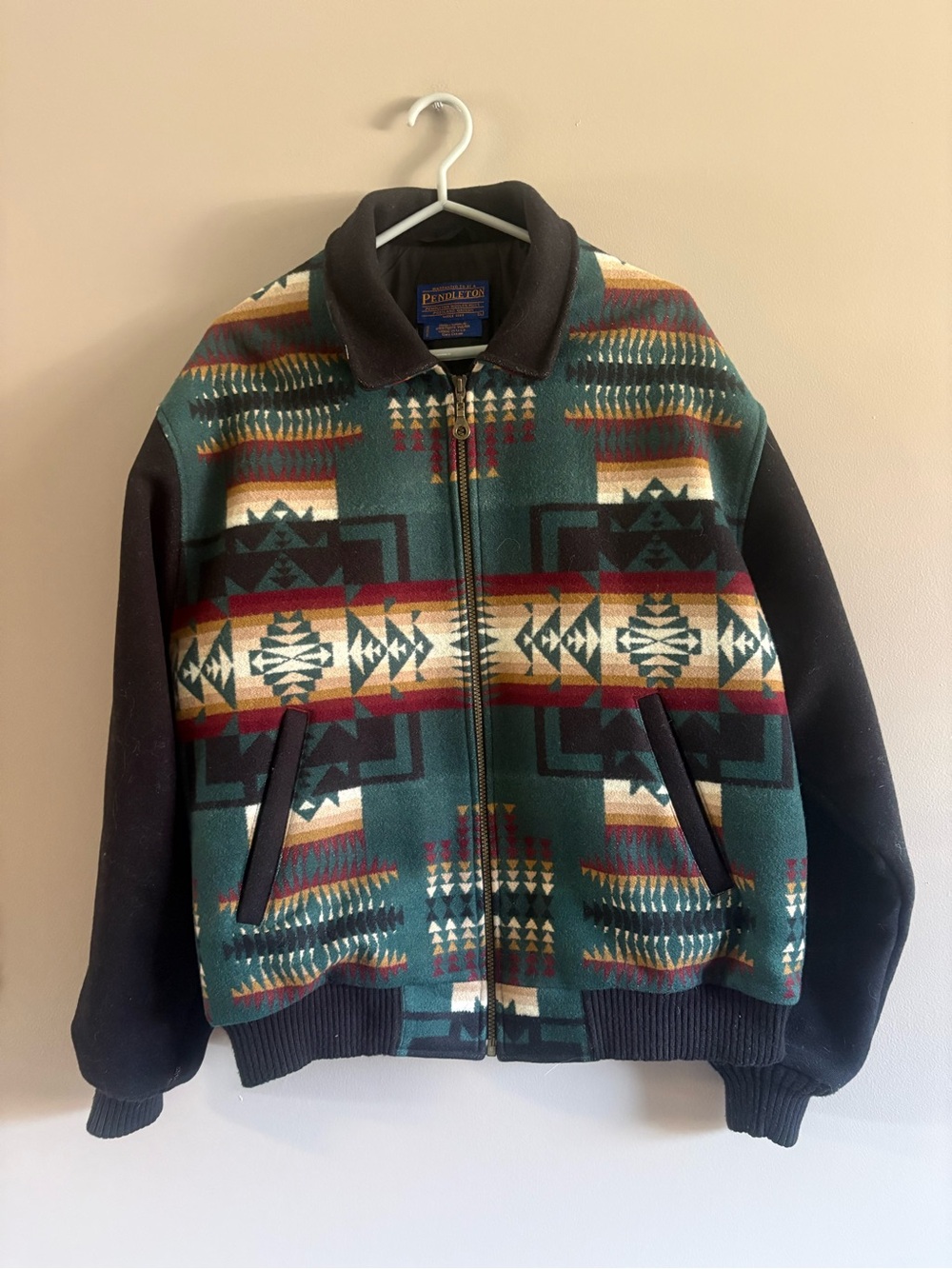 VTG Pendleton Men's Green Aztec Zip Jacket